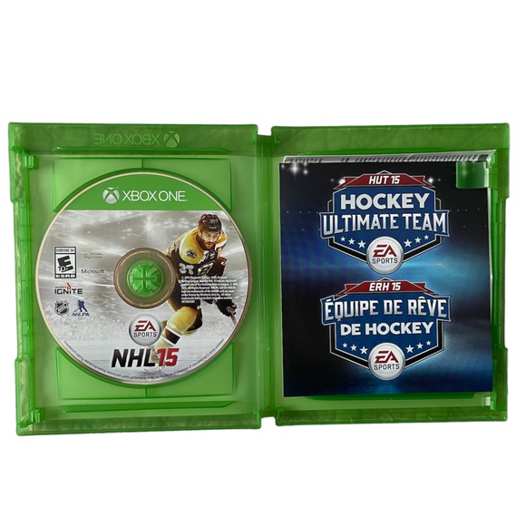 NHL 15 - XBOX ONE VIDEO GAME - Gently used - No scratches! - Picture 3 of 4